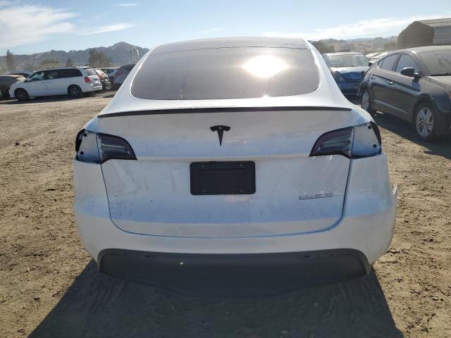 7SAYGDEF8PF815693 - 2023 TESLA MODEL Y 白色 照片 6