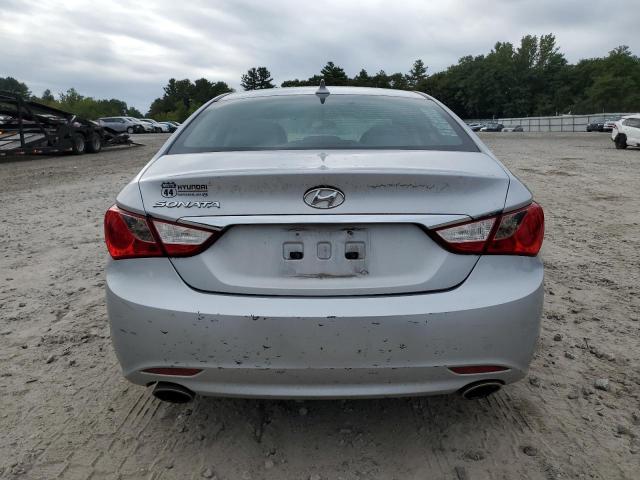 5NPEC4AC2BH145639 - 2011 HYUNDAI SONATA SE 银色 照片 6