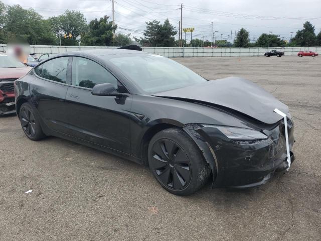 5YJ3E1EAXRF827105 - 2024 TESLA MODEL 3 Қара фото 4