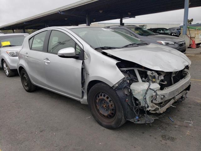 JTDKDTB33E1560036 - 2014 TOYOTA PRIUS C SILVER photo 4