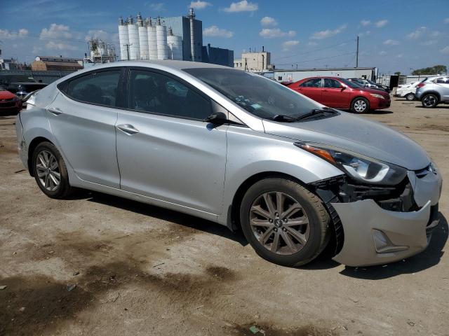 5NPDH4AE9FH618960 - 2015 HYUNDAI ELANTRA SE SILVER photo 4