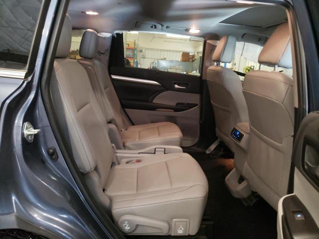 5TDJZRFH8KS991976 - 2019 TOYOTA HIGHLANDER SE Blau Foto 11