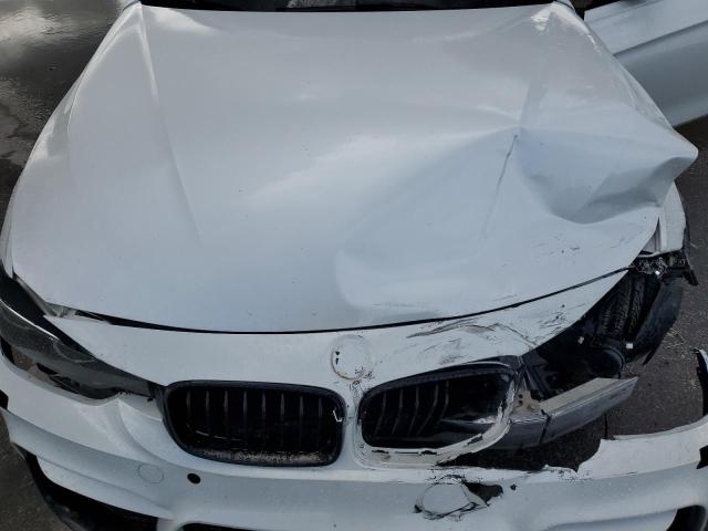 WBA8B9G54JNU99020 - 2018 BMW 330 I WHITE photo 11