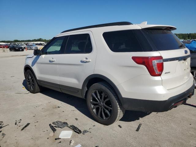 1FM5K8D82HGD63901 - 2017 FORD EXPLORER XLT Biały zdjęcie 2