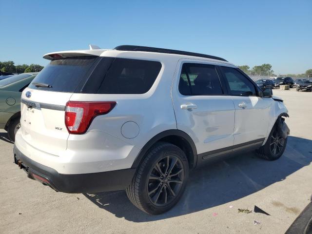 1FM5K8D82HGD63901 - 2017 FORD EXPLORER XLT Biały zdjęcie 3