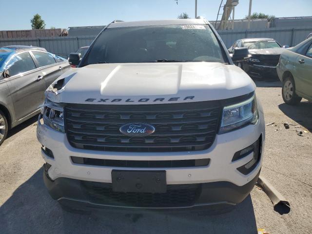 1FM5K8D82HGD63901 - 2017 FORD EXPLORER XLT Biały zdjęcie 5