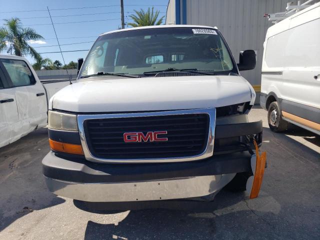 1GTW7FCA0E1909869 - 2014 GMC SAVANA G2500 WHITE photo 5