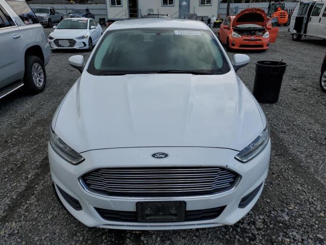 3FA6P0UUXFR143569 - 2015 FORD FUSION S HYBRID WHITE photo 5