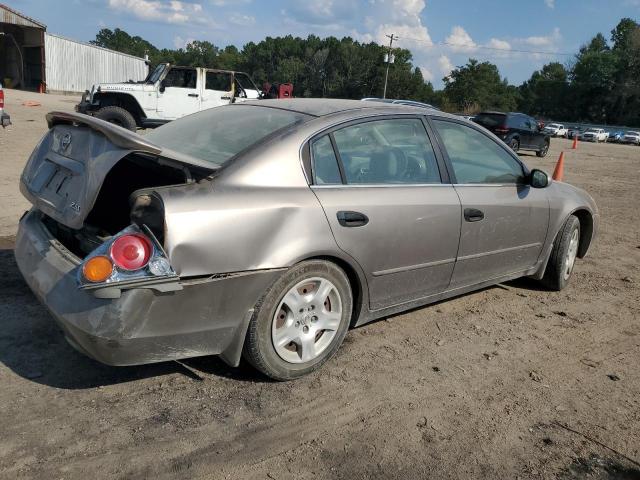 1N4AL11D43C227395 - 2003 NISSAN ALTIMA BASE GRAY photo 3
