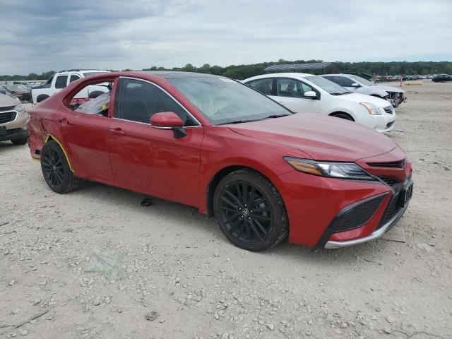 4T1K61AK1PU097849 - 2023 TOYOTA CAMRY XSE 红色 照片 4
