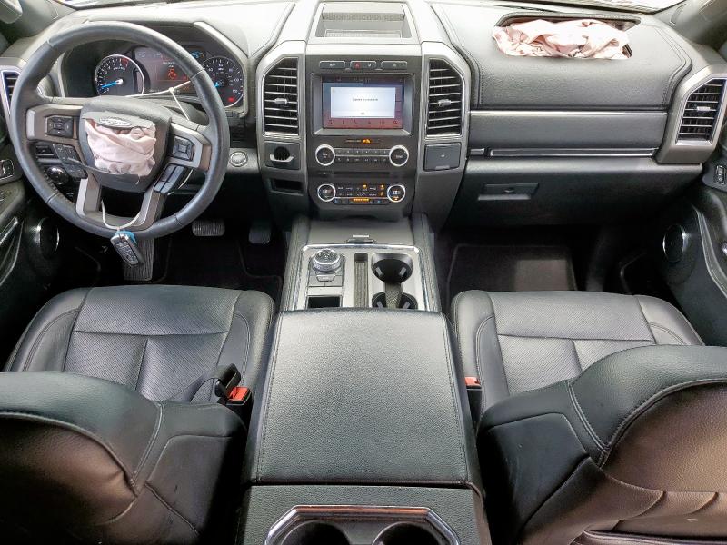 1FMJU1HT8JEA36838 - 2018 FORD EXPEDITION XLT შავი ფოტო 8