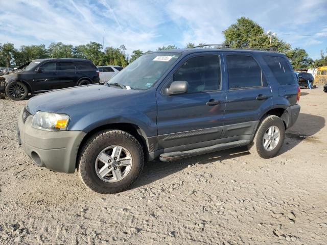 2005 FORD ESCAPE XLS, 