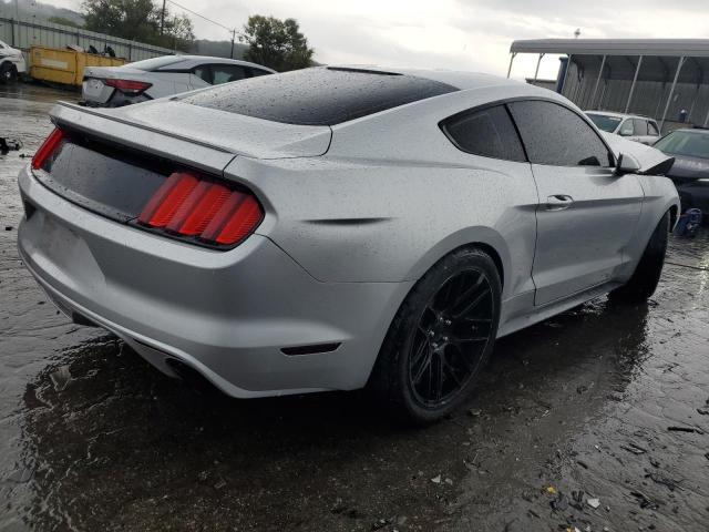 1FA6P8AM5G5210909 - 2016 FORD MUSTANG SILVER photo 3