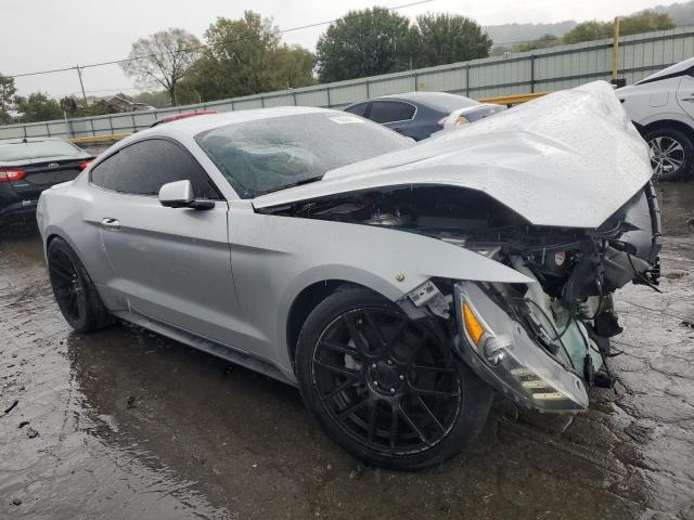 1FA6P8AM5G5210909 - 2016 FORD MUSTANG SILVER photo 4