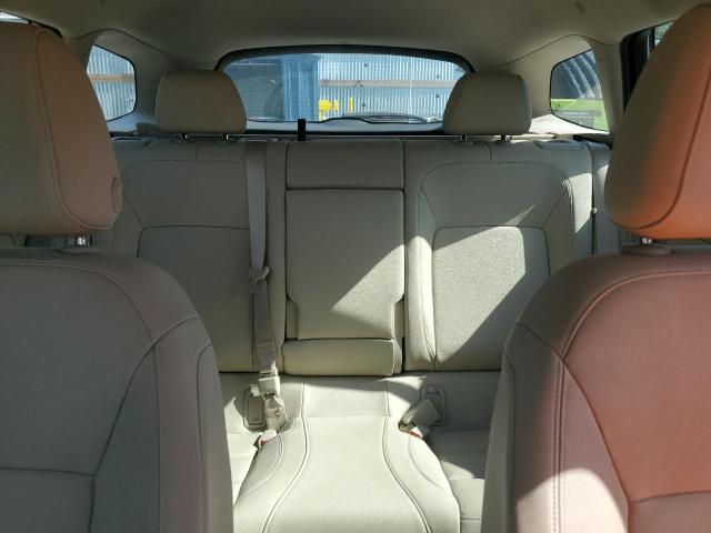 W04GV8SX4J1132113 - 2018 BUICK REGAL TOURX ESSENCE WHITE photo 10