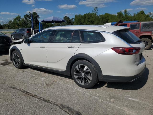 W04GV8SX4J1132113 - 2018 BUICK REGAL TOURX ESSENCE WHITE photo 2