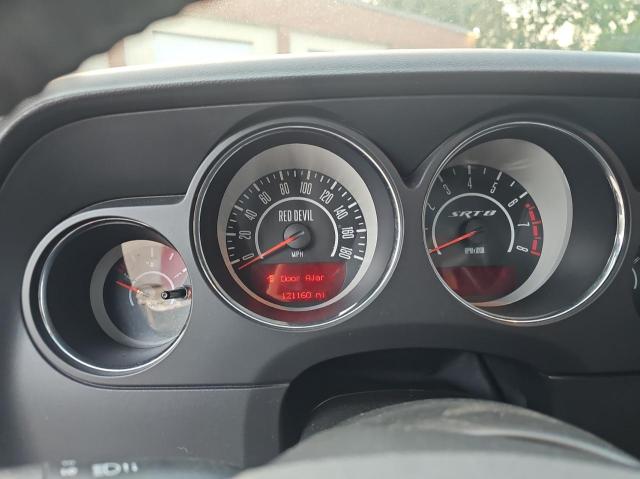 2B3CJ7DJXBH555687 - 2011 DODGE CHALLENGER SRT-8 红色 照片 8