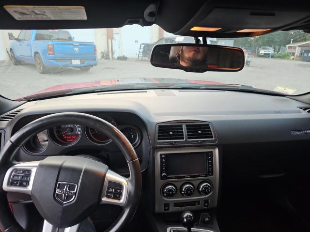 2B3CJ7DJXBH555687 - 2011 DODGE CHALLENGER SRT-8 红色 照片 9