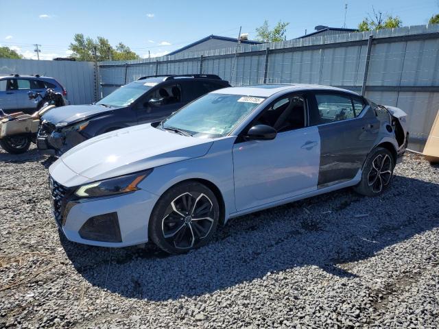 2023 NISSAN ALTIMA SR, 