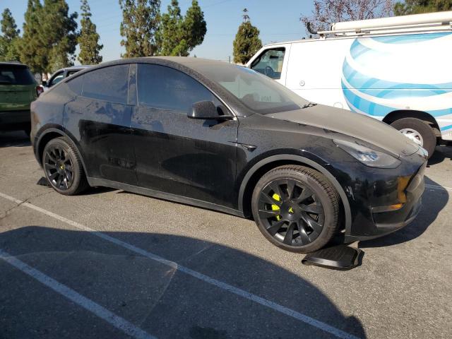 5YJYGDEE6MF067610 - 2021 TESLA MODEL Y BLACK photo 4