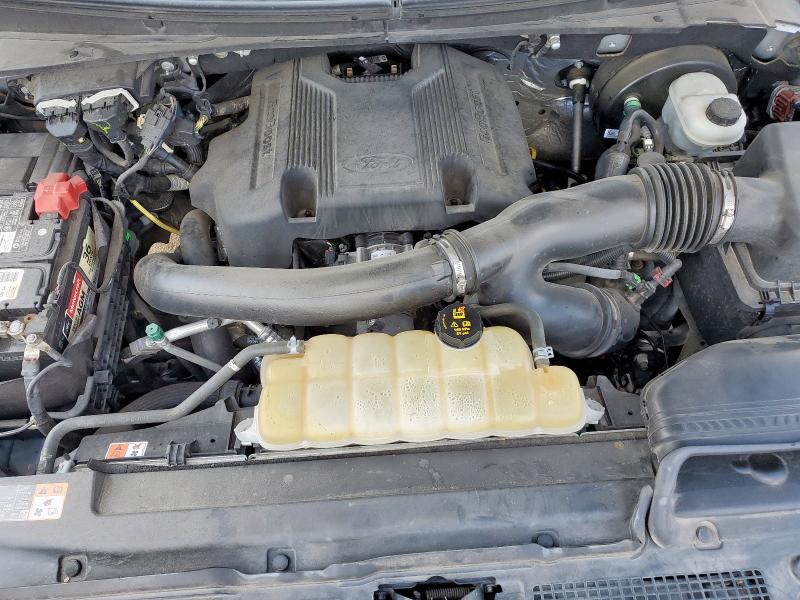 1FMJU1HT1JEA56171 - 2018 FORD EXPEDITION XLT Gümüş fotoğraf 12