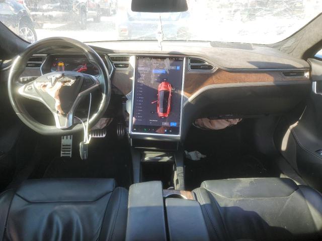 5YJSA1E29HF190321 - 2017 TESLA MODEL S Qırmızı foto 8