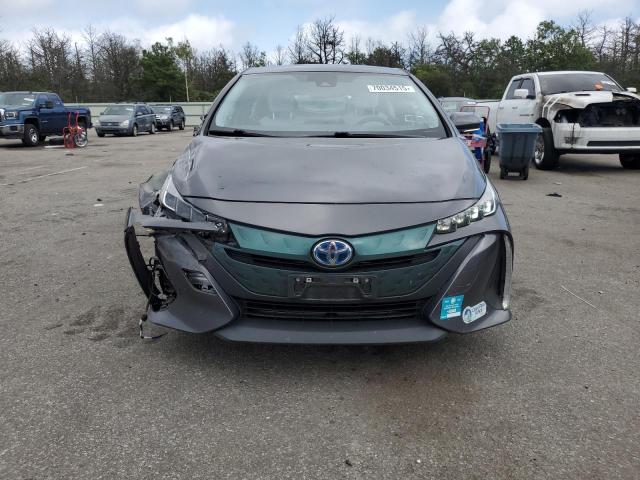 JTDKARFP1J3087566 - 2018 TOYOTA PRIUS PRIM 石墨色 照片 5