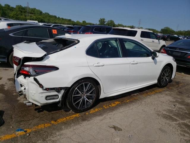 4T1G11AK2PU813811 - 2023 TOYOTA CAMRY SE NIGHT SHADE WHITE photo 3