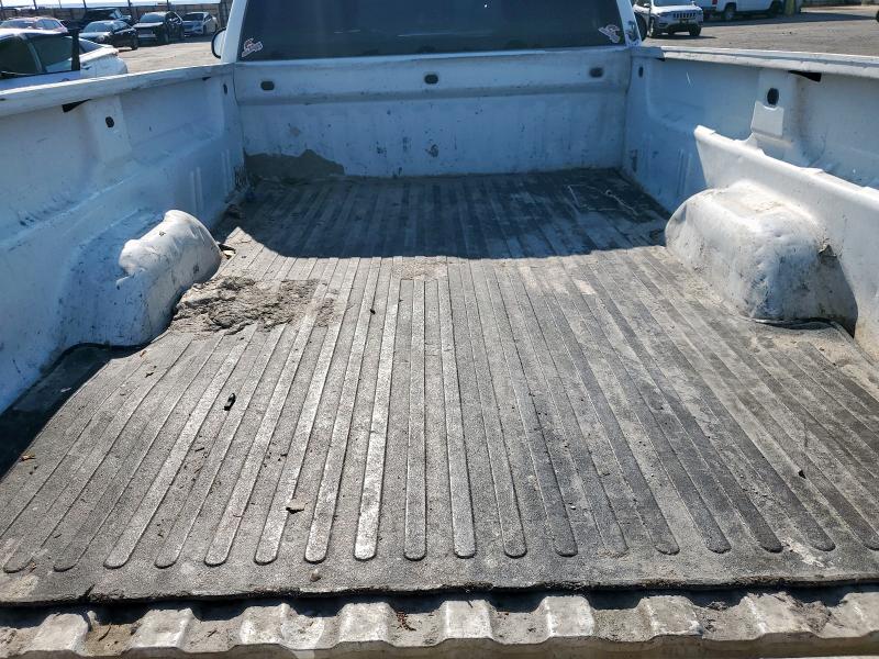 1GCEC14X77Z622918 - 2007 CHEVROLET SILVERADO C1500 CLASSIC WHITE photo 10