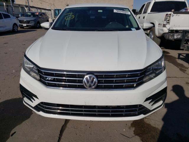 1VWDT7A30HC064704 - 2017 VOLKSWAGEN PASSAT R-LINE Weiß Foto 5