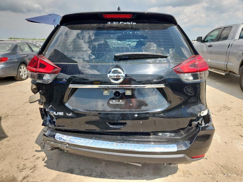 KNMAT2MT5HP616758 - 2017 NISSAN ROGUE S BLACK photo 6