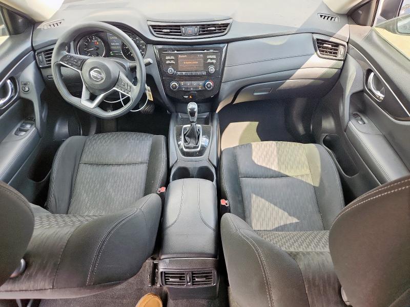 KNMAT2MT5HP616758 - 2017 NISSAN ROGUE S BLACK photo 8