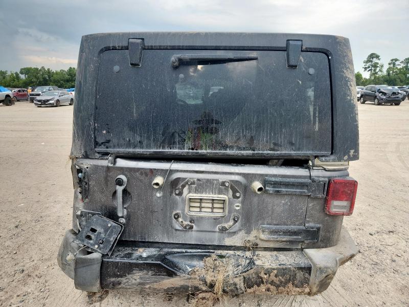 1C4BJWDGXGL286626 - 2016 JEEP WRANGLER U SPORT Grafit foto 6