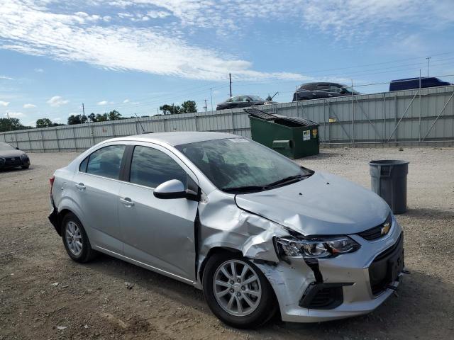 1G1JD5SH3H4162078 - 2017 CHEVROLET SONIC LT Silber Foto 4