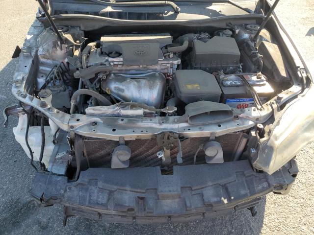 4T1BF1FK3FU079330 - 2015 TOYOTA CAMRY LE SILVER photo 11