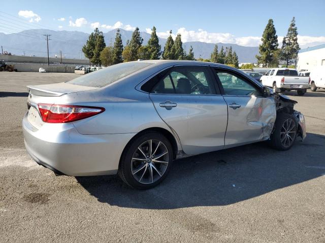 4T1BF1FK3FU079330 - 2015 TOYOTA CAMRY LE SILVER photo 3