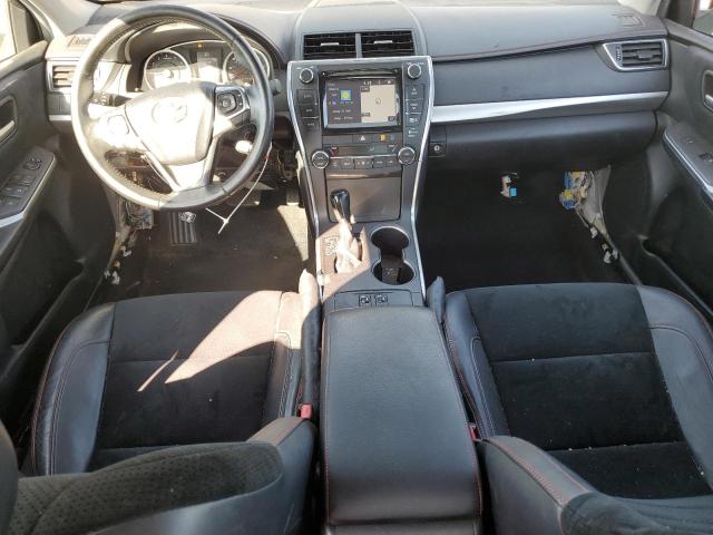 4T1BF1FK3FU079330 - 2015 TOYOTA CAMRY LE SILVER photo 8