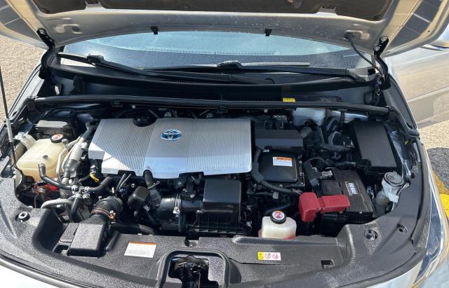 JTDKARFP7J3088527 - 2018 TOYOTA PRIUS PRIM 银色 照片 7