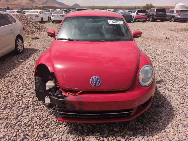 3VWJL7AT9DM608807 - 2013 VOLKSWAGEN BEETLE RED photo 5