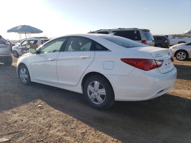 5NPEB4AC1CH435326 - 2012 HYUNDAI SONATA GLS WHITE photo 2