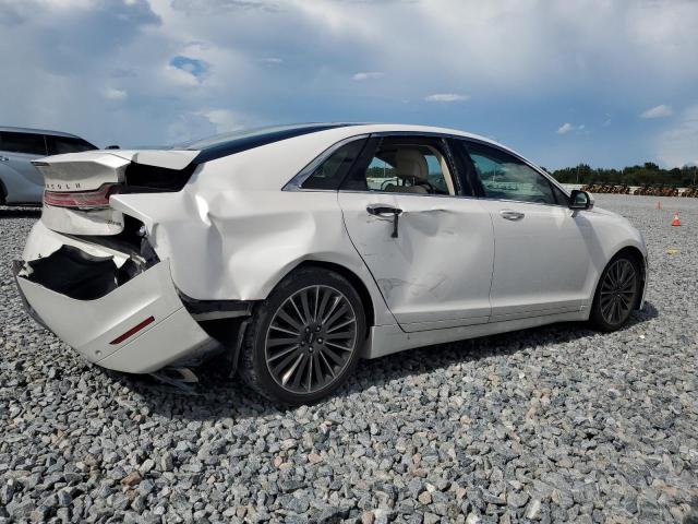 3LN6L2G92ER817815 - 2014 LINCOLN MKZ WHITE photo 3