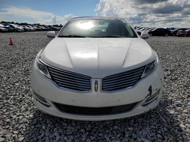 3LN6L2G92ER817815 - 2014 LINCOLN MKZ WHITE photo 5