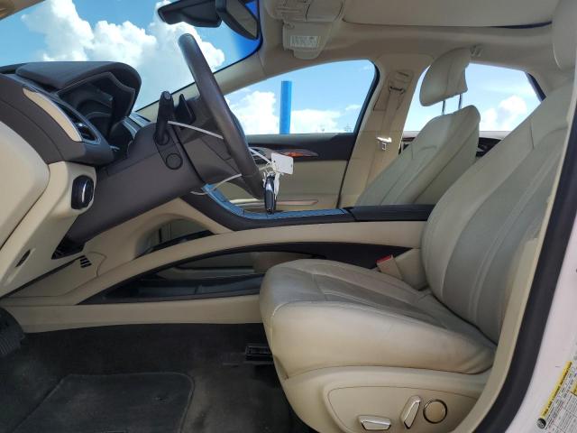 3LN6L2G92ER817815 - 2014 LINCOLN MKZ WHITE photo 7