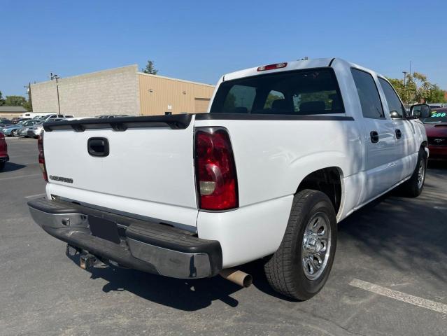 2GCEC13V471104886 - 2007 CHEVROLET SILVERADO C1500 CLASSIC CREW CAB WHITE photo 4