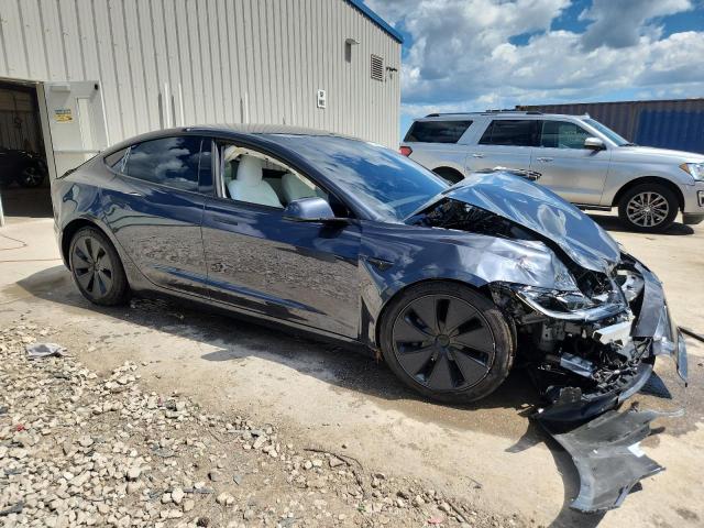 5YJ3E1EBXSF953818 - 2025 TESLA MODEL 3 GRAY photo 4