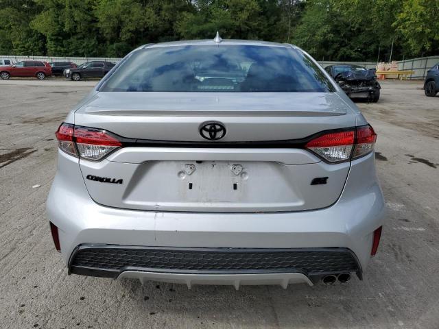 5YFS4MCE4MP065747 - 2021 TOYOTA COROLLA SE Srebrny zdjęcie 6