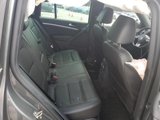 WVGAV7AX8GW087336 - 2016 VOLKSWAGEN TIGUAN S GRAY photo 11