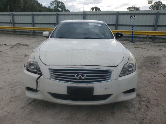 JN1CV6FE7AM352249 - 2010 INFINITI G37 BASE WHITE photo 5