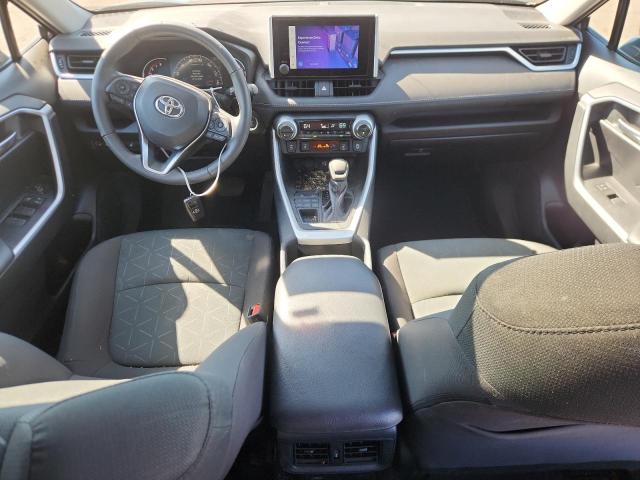 2T3P1RFVXRC395222 - 2024 TOYOTA RAV4 XLE 灰色 照片 8
