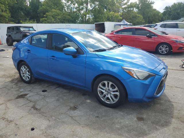 3MYDLBYV6JY313566 - 2018 TOYOTA YARIS IA ლურჯი ფოტო 4